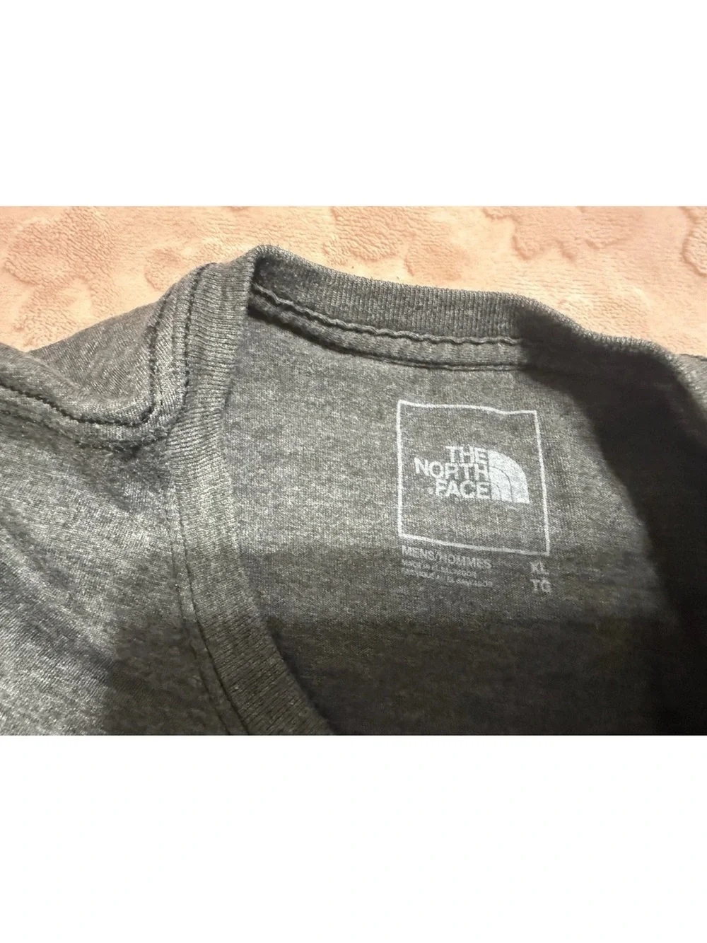 The North Face Mens Grey Short Sleeve Shirt! XL